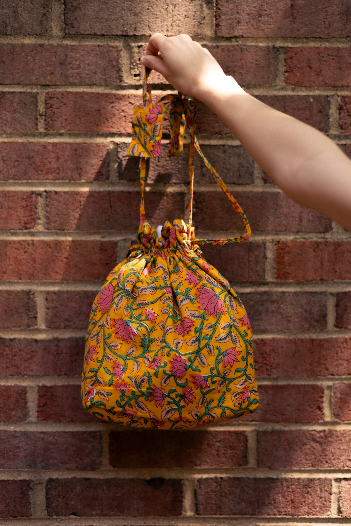 Solana Bucket Bag