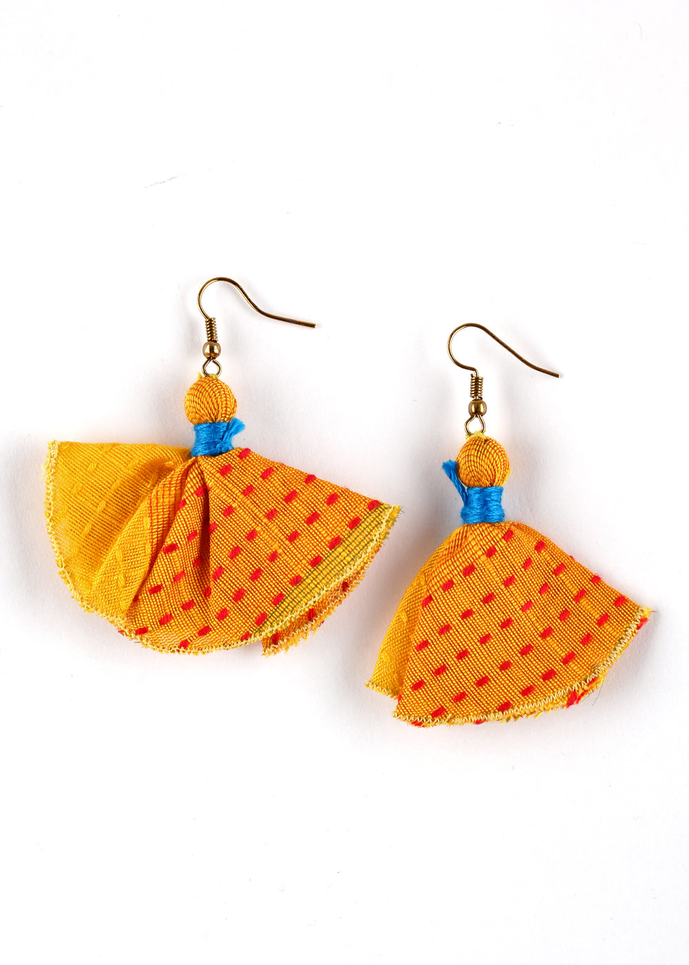 Learn How to Make Paper Quilled Earrings with Tubing